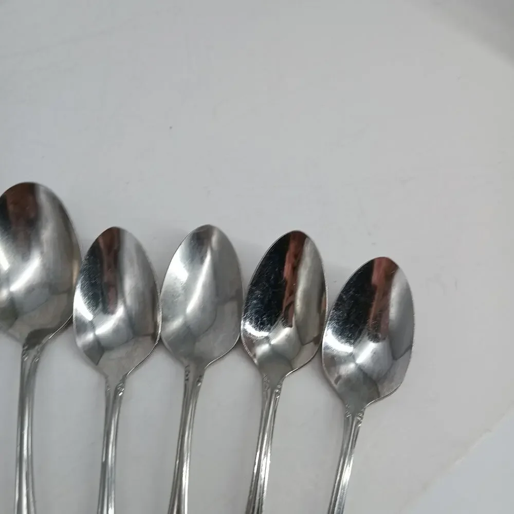 12X Spoons CHATEAU by ONEIDACRAFT DELUXE Stainless 4 Teaspoons 8 Table